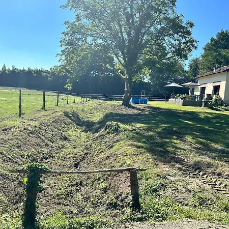 Maison Dans Les Bois 펜션