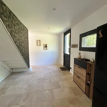 Maison Dans Les Bois 펜션 Lacquy