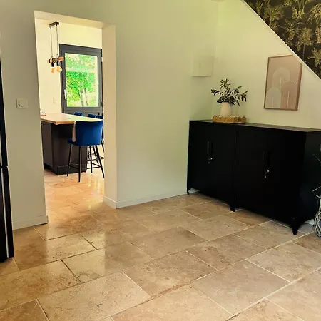 Maison Dans Les Bois * Lacquy